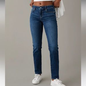 AE Next Level Low-Rise Skinny Jean 4 Short